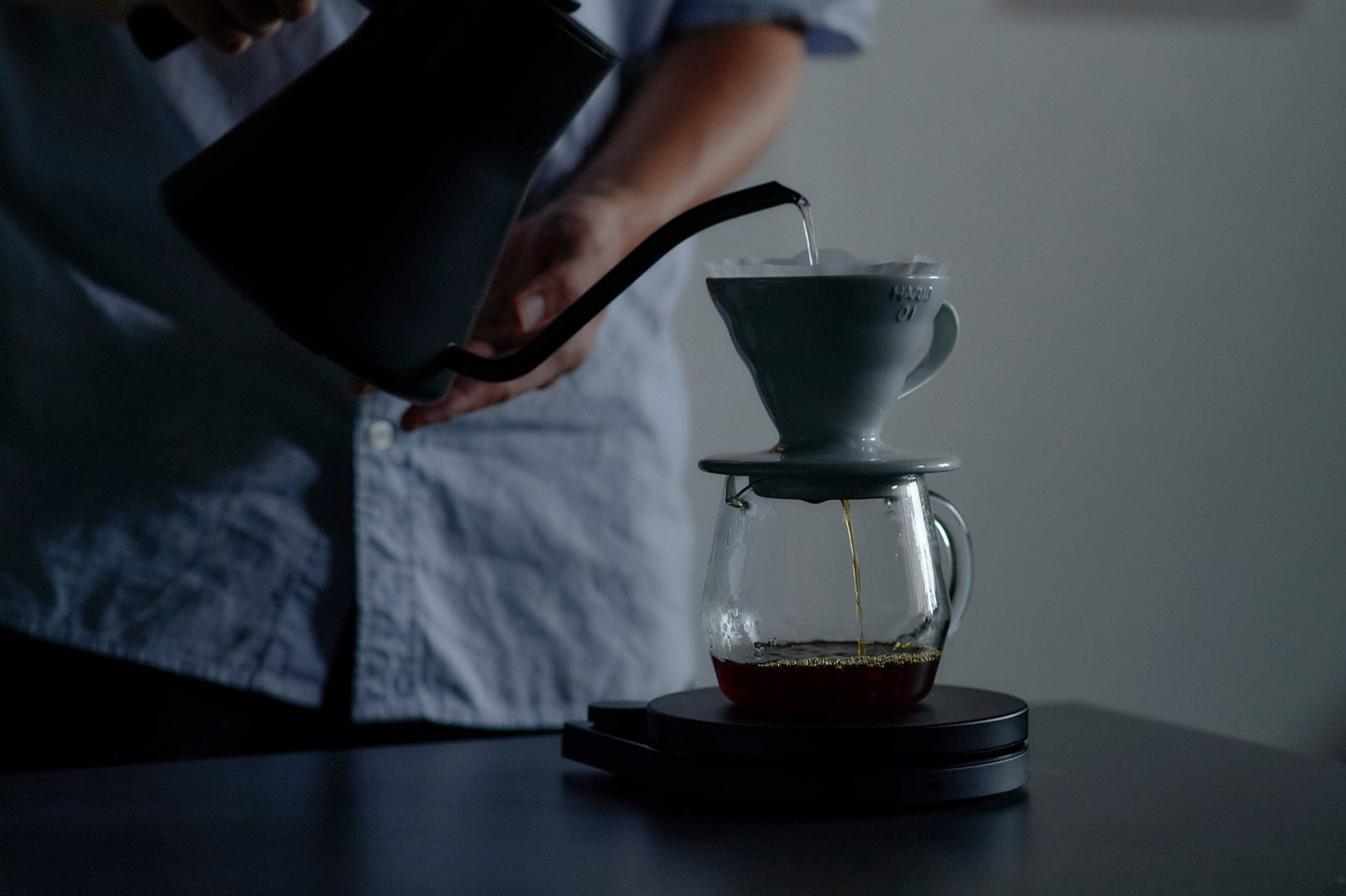 Basic Recipe for Brewing Kurasu Light-Roast Coffee with the Hario V60