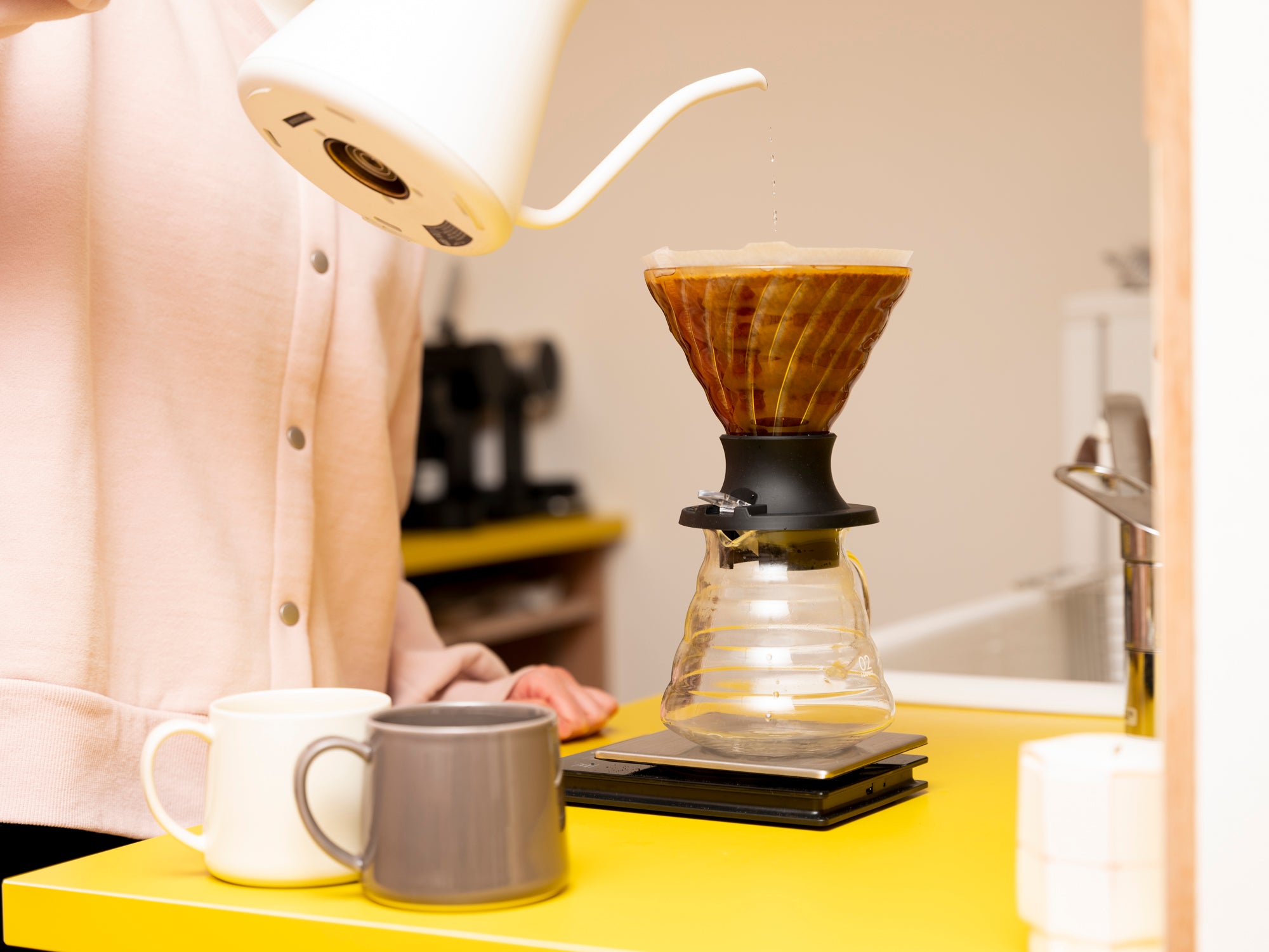 Two cups of flavorful coffee in just a push: Hario Immersion Dripper Switch 360